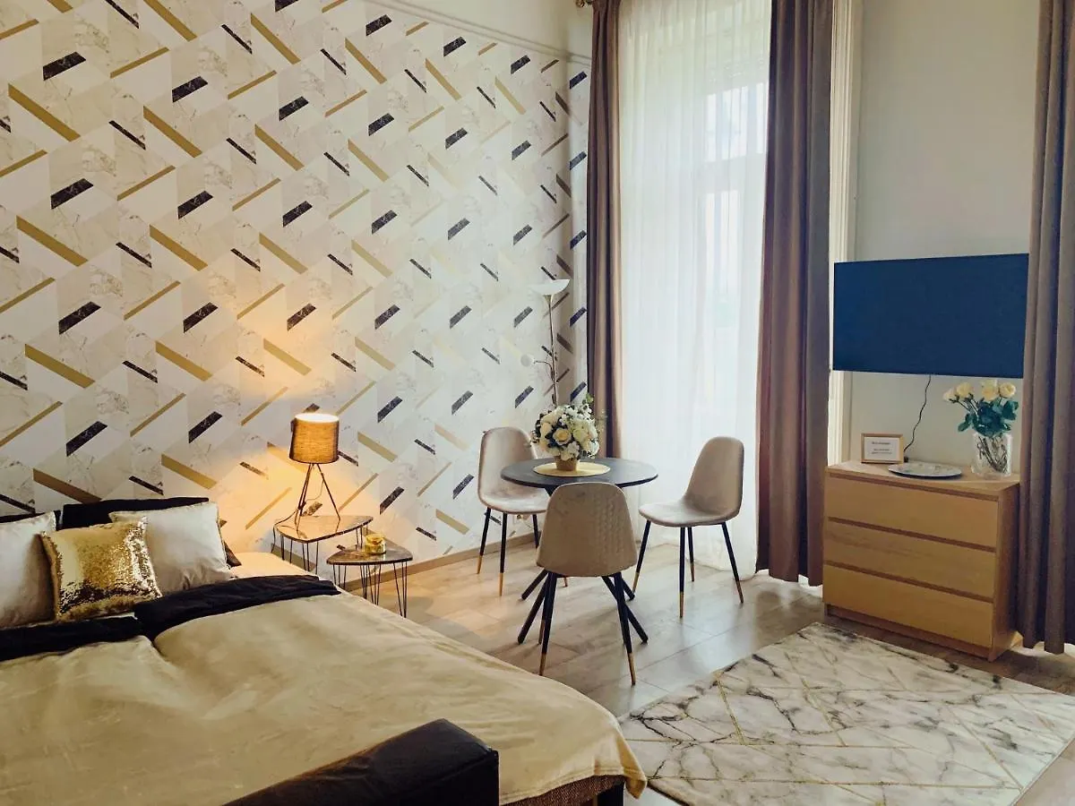Marble Apartment Budapest